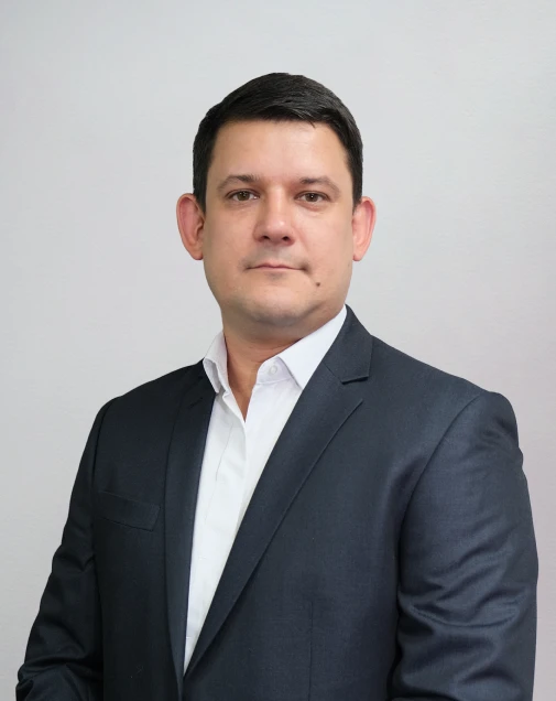 Vyacheslav 0sipov